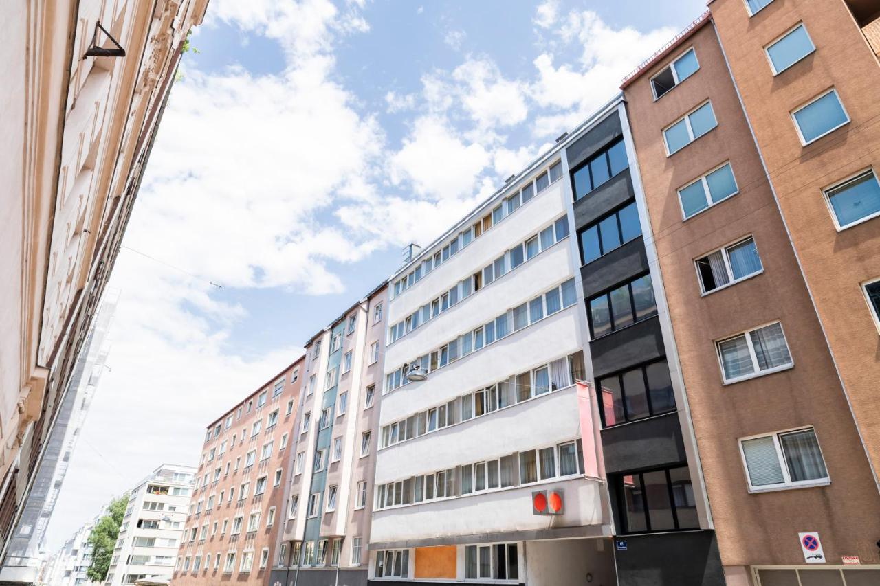 Apartment Favoriten By Ichbucheat